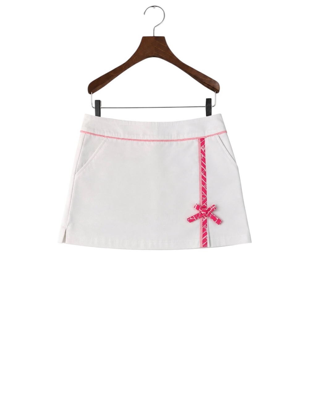 Lilly Pulitzer White Mini Skirt with Pink Trim & Bow Detail Size 6